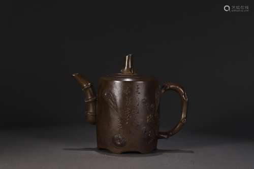 A POEM PURPLE CLAY TEAPOT