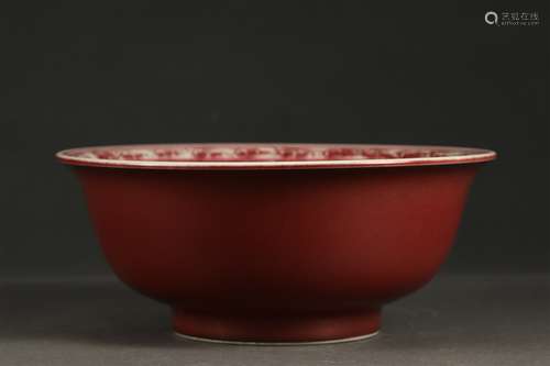 A RED GLAZE DRAGON PATTERN BOWL