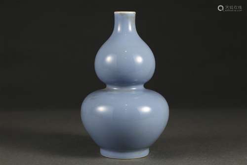 A MONOCHROME GLAZE GOURD BOTTLE