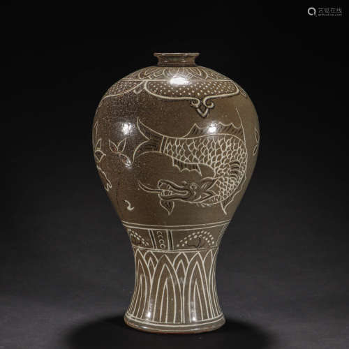 ANCIENT KOREAN CELADON PLUM VASE