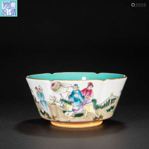 CHINESE PASTEL BOWL WITH FLOWER MOUTH, YONGZHENG PERIOD, QIN...