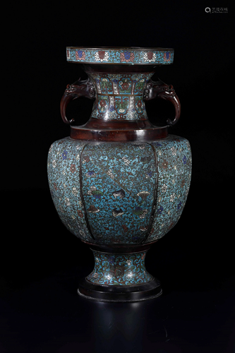 A cloisonnÃ© vase, Japan, late 1800s, Meiji Period, A