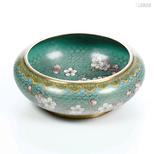 An enamel rinse cup, China, Qing Dynasty, 1800s, An