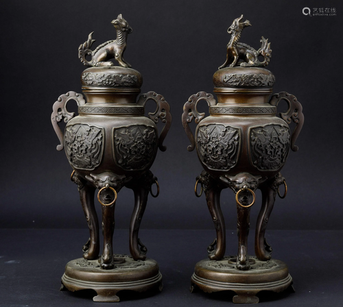 Two bronze censers, Japan, Meiji period, Two bronze