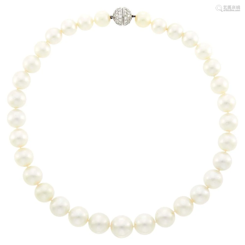 South Sea Cultured Pearl Necklace with White Gold and