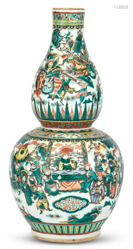 A Chinese Famille Verte Porcelain Vase