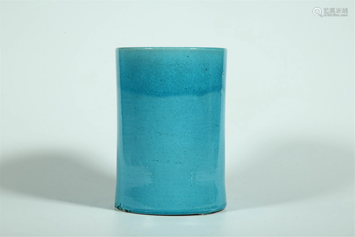 A BLUE GLAZE BRUSH POT