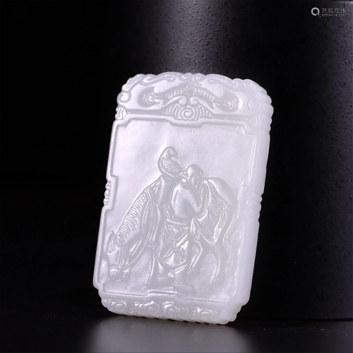 A JADE CARVED FIGURAL PLAQUE PENDANT