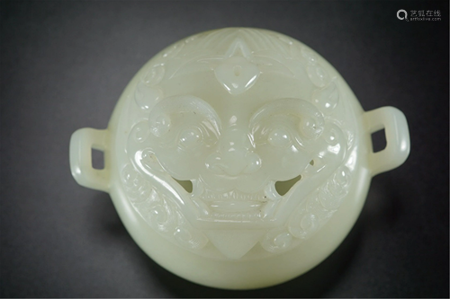 A CARVED BEAST-FACE JADE INCENSE BURNER