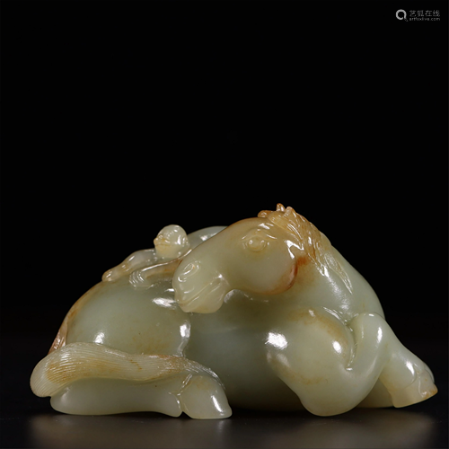 A JADE CARVING OF MONKEY AND HORSE