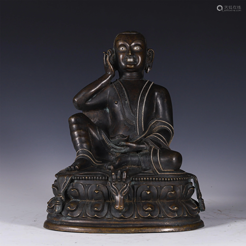 A CHINESE BRONZE BUDDHA STATUETTE