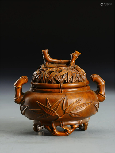 A CARVED BAMBOOS HARDWOOD INCENSE BURNER