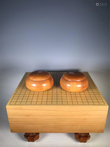 SET OF WEIQI WITH BOXES AND WEIQI TABLE