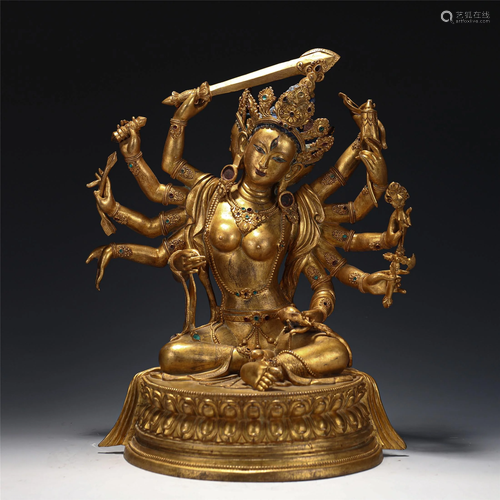 A TIBETAN GILT BRONZE BUDDHA STATUETTE