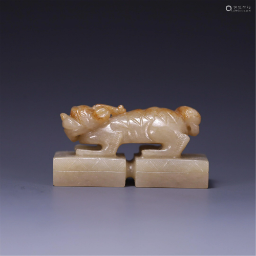 A CARVED MYTHICAL BEAST JADE PAPERWEIGHT