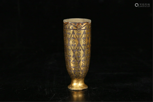 A GILDING AND SILVERING BRONZE CUP