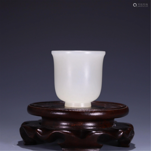 A CARVED WHITE JADE CUP
