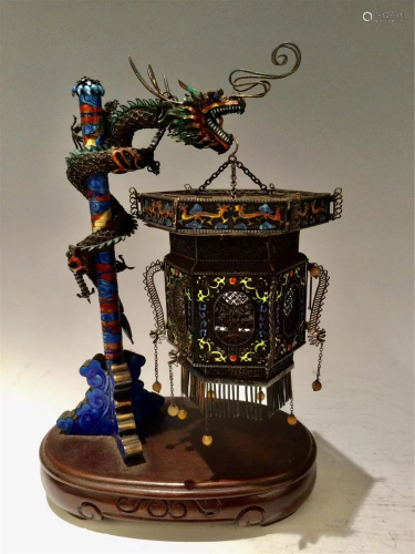 A SILVER-WIRE INLAID LANTERN WITH DRAGON HANDLE
