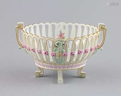 A Meissen porcelain basket, 6 x 9 1/2 x 7 1/2 in. (15.3 x 24...