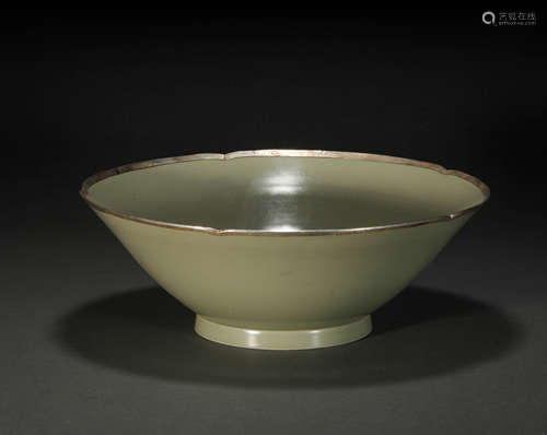 Yue Kiln Glazed Bowl from Tang