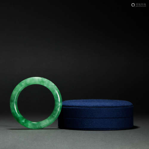 Green Jade Bracelet from Qing