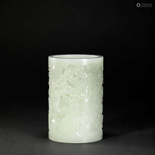 HeTian Jade Pen Holder with Human Story from Qing