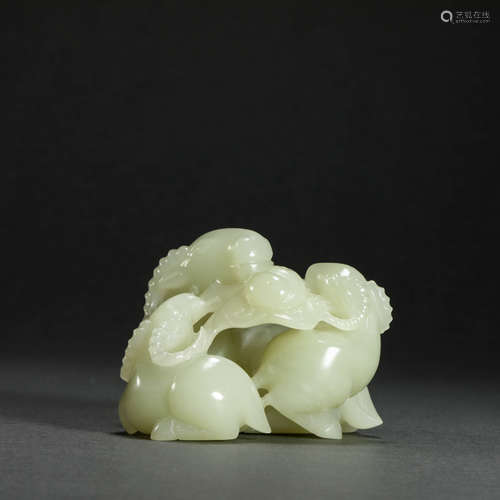 HeTian Jade Ornament from Qing