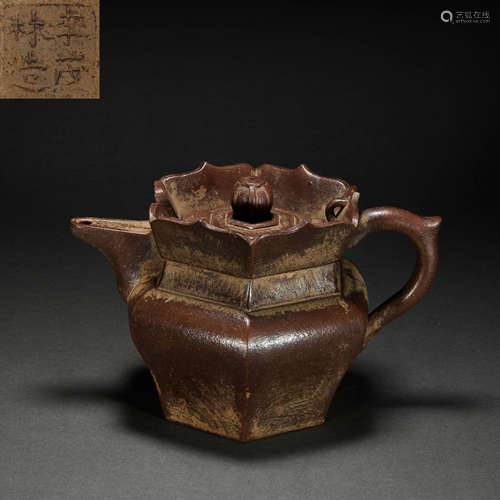 Dark-red Enameled Pottery from Ancient China