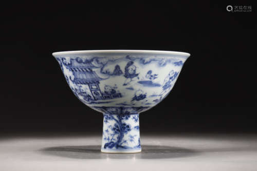 Blue And White Figure And Pavilion Stem Cup