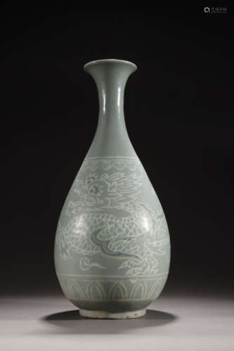 Gaoli Porcelain Dragon Pear-Shaped Vase