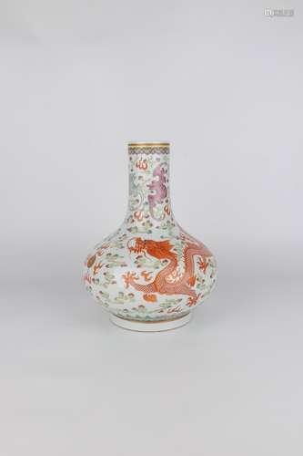 chinese famille rose porcelain vase