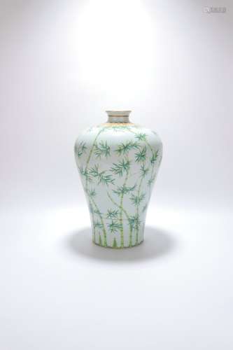 chinese doucai porcelain meiping