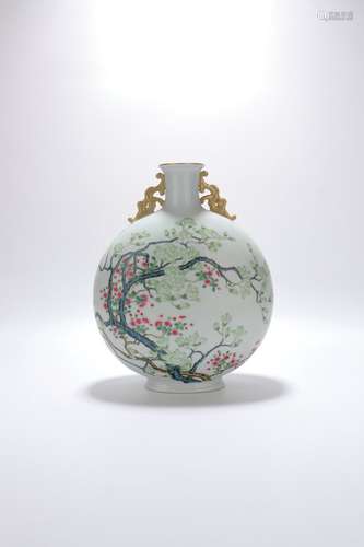 chinese famille rose porcelain vase