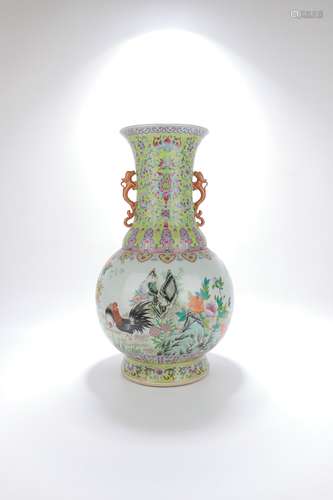 chinese famille rose porcelain vase