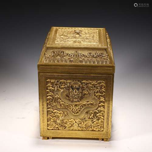 清 銅鎏金龍紋印盒