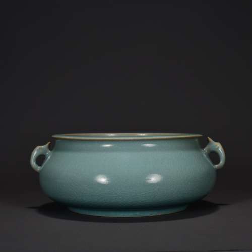Chinese Northern Song Dynasty Ru Kiln Azure Glazed Porcelain...