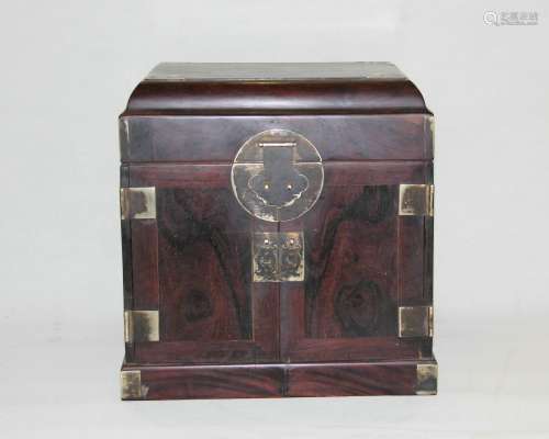 Chinese Qing Dynasty Old Rosewood Jewelry Box