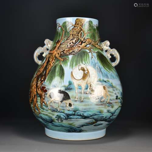 Chinese Qing Dynasty Qianlong Enamel Porcelain Vessel