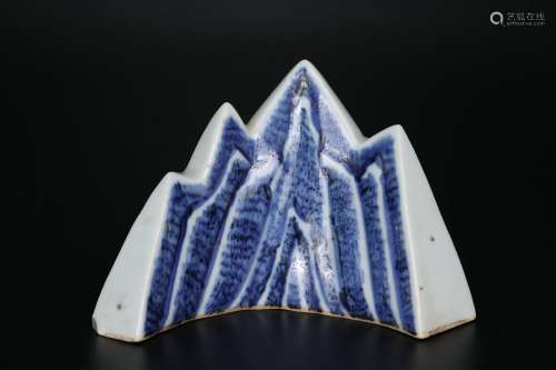 Chinese Ming Dynasty Xuande Blue And White Brush Pot