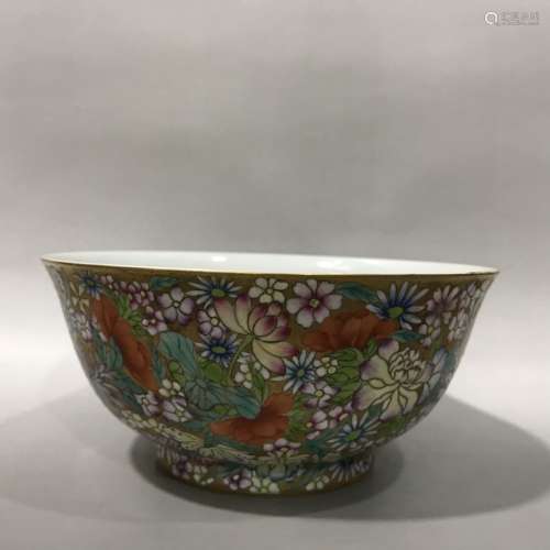 Chinese Qing Dynasty Qianlong Porcelain Bowl