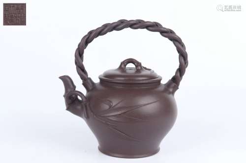 Chinese Zisha Teapot