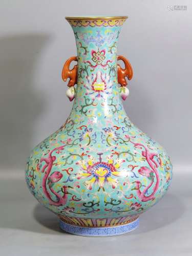 Chinese Qing Dynasty Qianlong Famille Rose Porcelain Bottle