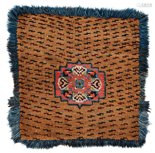 Tibet Sitting Rug with Tiger-Skin Design