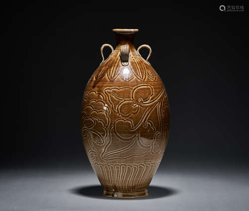 Sauce glaze porcelain bottle, Song Dynasty