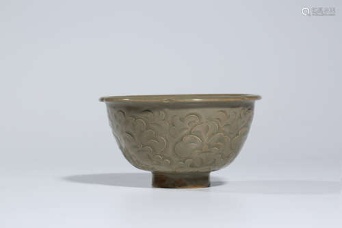 Yaozhou Carved Bowl in Song Dynasty