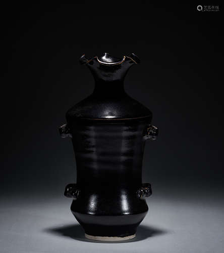 Black Ding Kiln Bottle, Song Dynasty