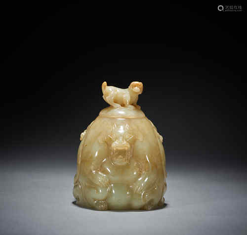 Han Dynasty Hetian Jade Beast Bottle