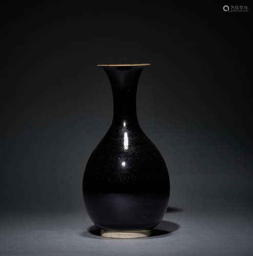 Black Ding Kiln Jade Pot Spring Bottle, Song Dynasty