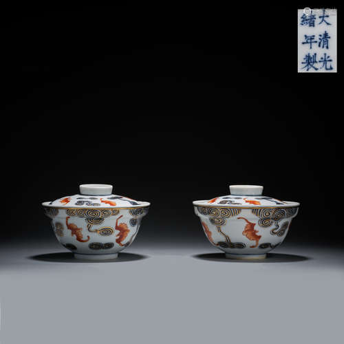 A pair of underglaze red-covered bowls, Qing Dynasty