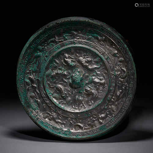 Bronze Sea Beast Grape Mirror, Tang Dynasty